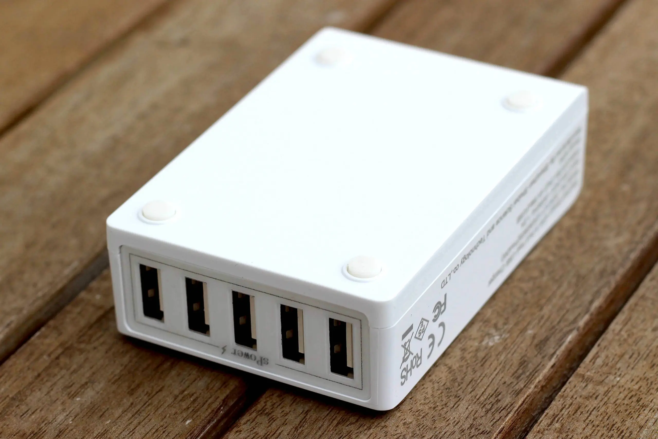 BlitzWolf 5 Port USB Rubber Feet MMonkey