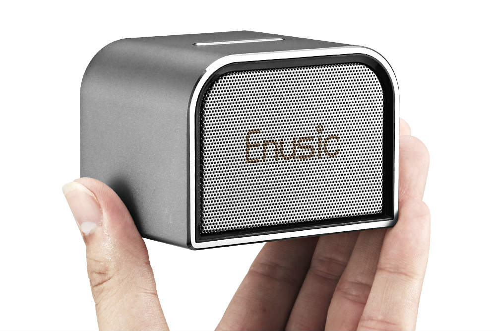 enusic 001 speaker box button lautsprecher portable metropolitanmonkey.com