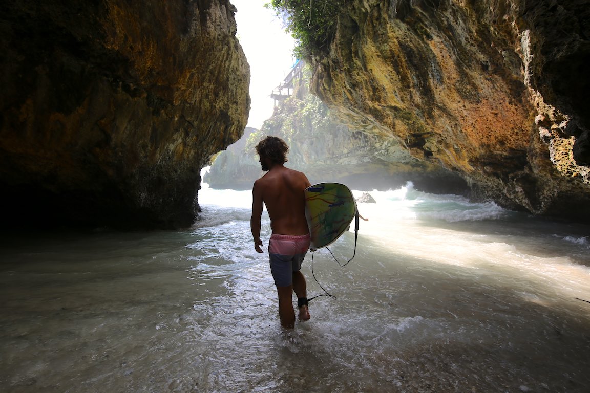 uluwatu bali surfer metropolitan monkey