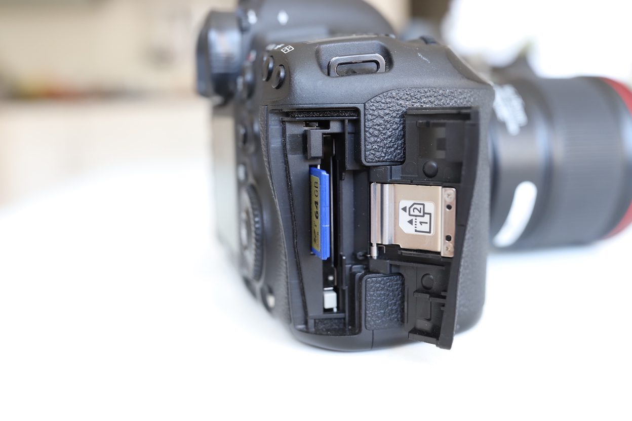 canon eos 5d mark iii sd slot metropolitan monkey canon eos 5d mark iii sd slot metropolitan monkey