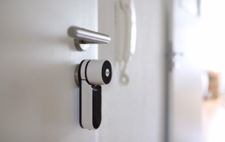 Yale ENTR eletronisches Türschloss Test Metropolitan Monkey