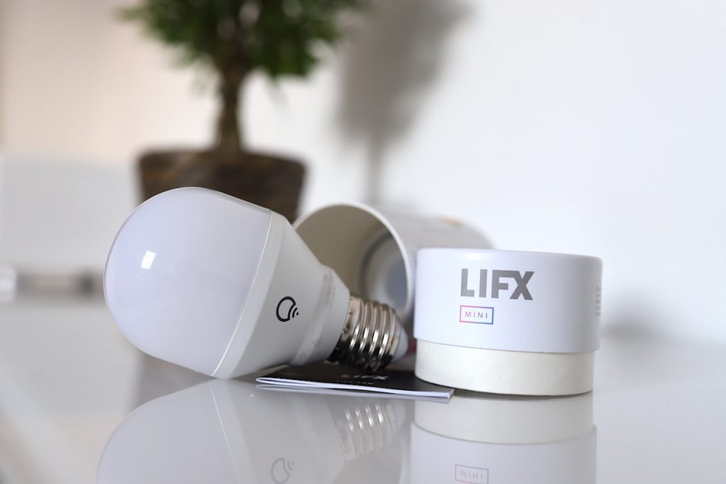 lifx mini smart led lampe unboxing metropolitan monkey