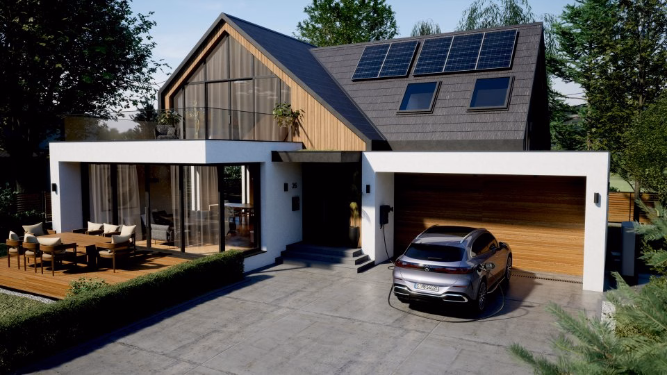Mercedes-Benz Elektrofahrzeug, Solaranlage und Wohnhaus als Teil eines Vehicle-to-Grid-Systems